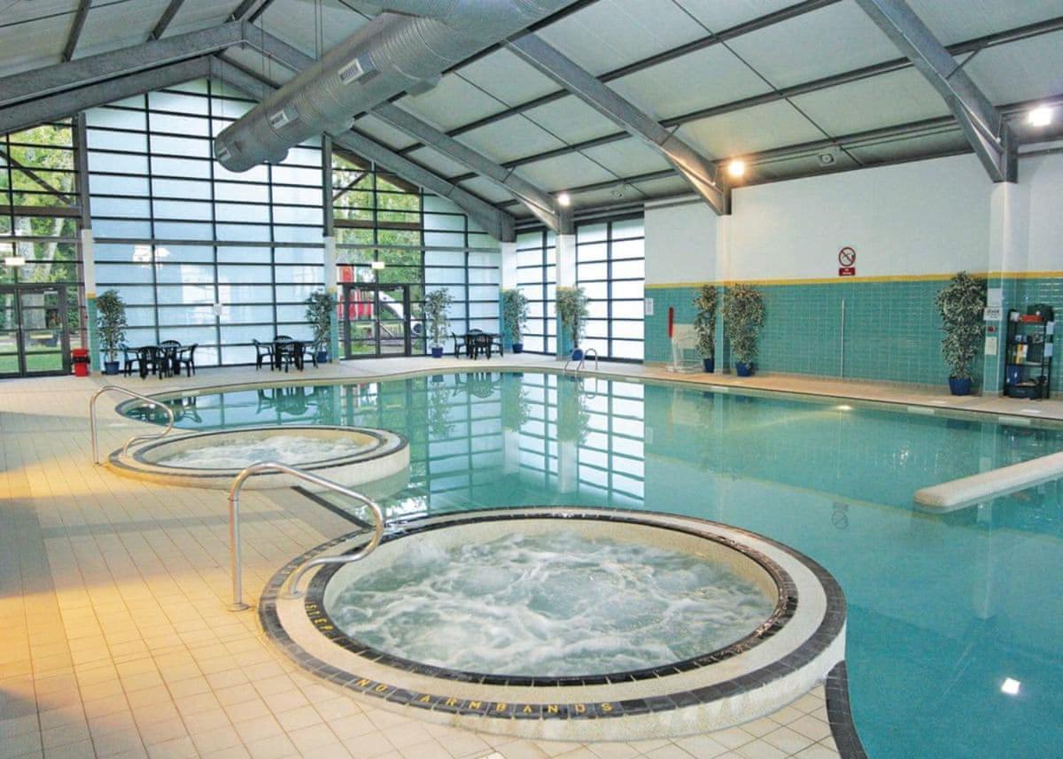 فندق Parkendفي  Whitemead Forest Park المظهر الخارجي الصورة
