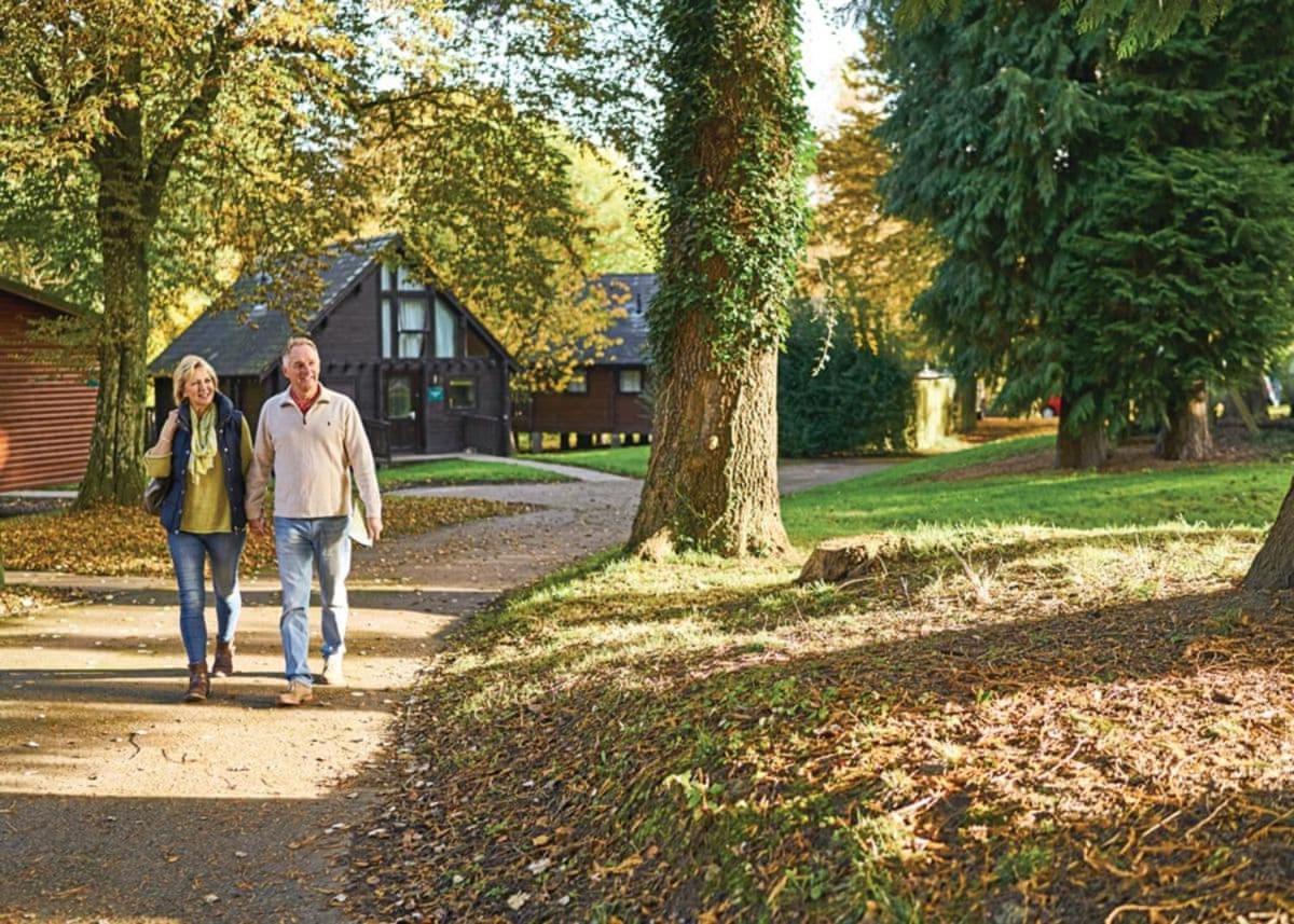 فندق Parkendفي  Whitemead Forest Park المظهر الخارجي الصورة