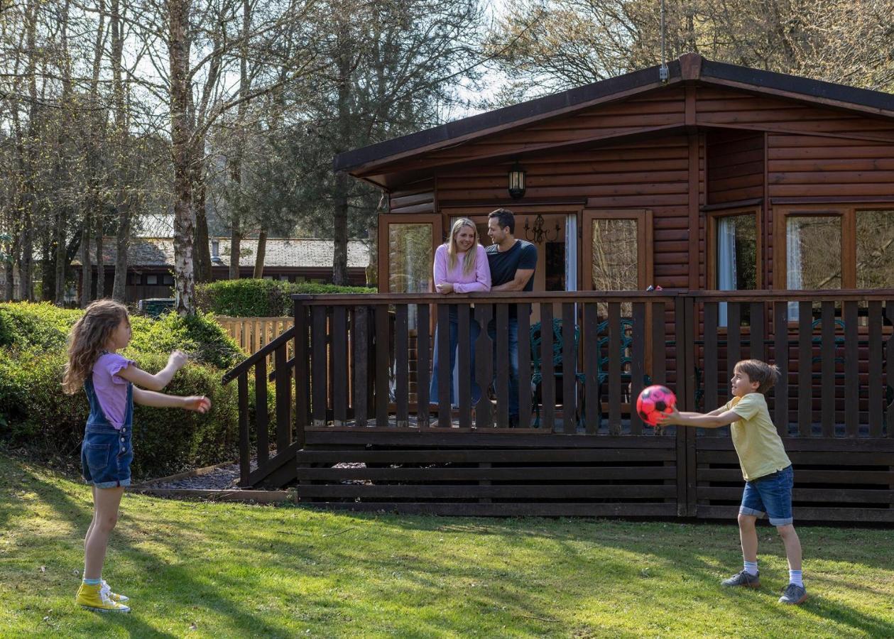 فندق Parkendفي  Whitemead Forest Park المظهر الخارجي الصورة